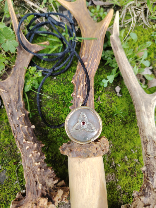 COLLANA TRIQUETRA