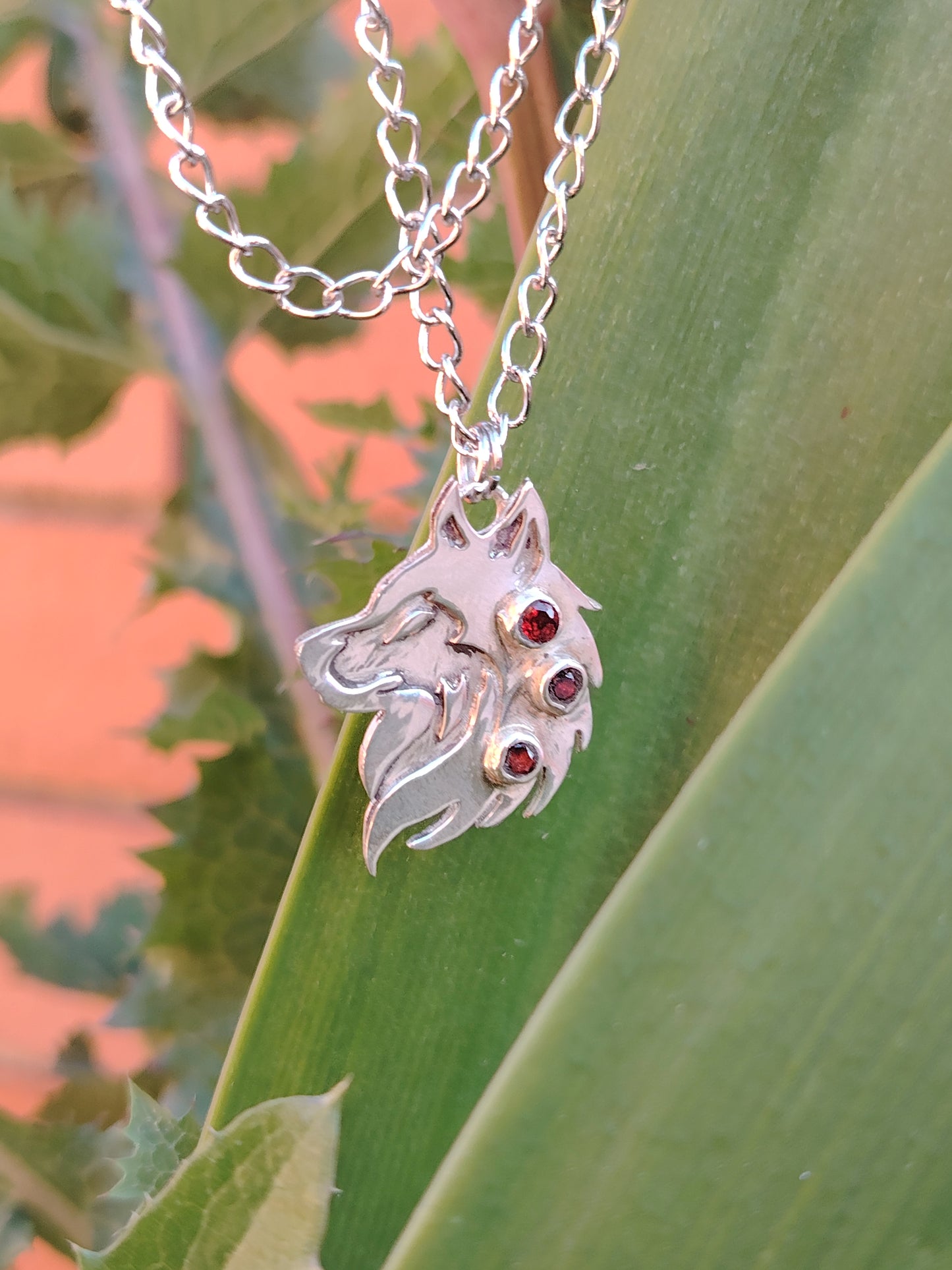 COLLANA SAVE THE WOLVES