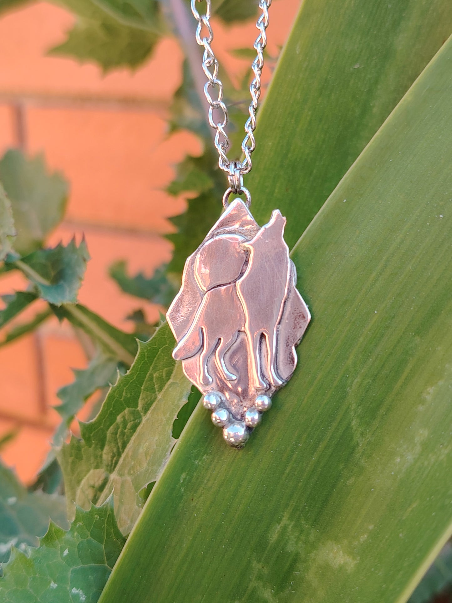 COLLANA RUN WITH THE WOLVES